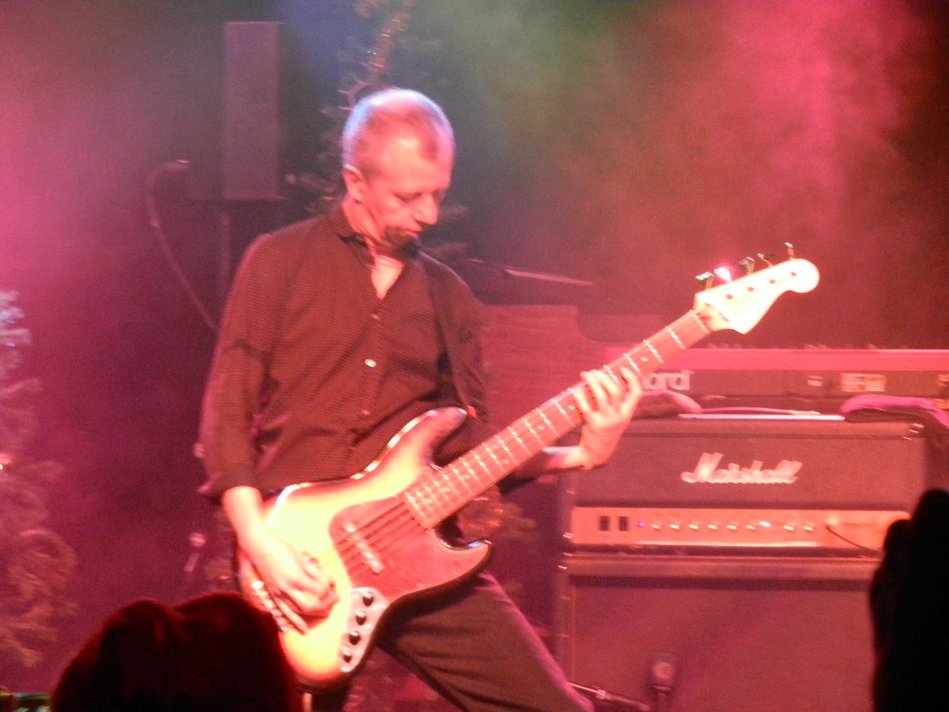 thunder_xmas_show_nottingham_rock_city_2011-12-21 22-28-08_vin kieron atkinson